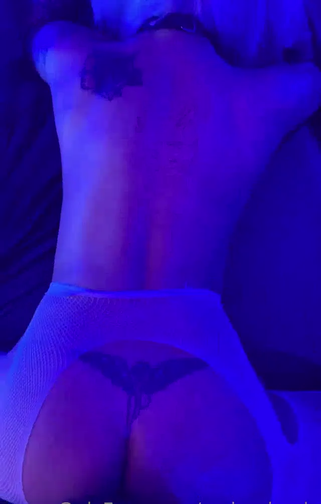 Anal Sex HD Damla özden kalın damarlı yarrağa götünü siktirdi — Damla Özden — Konulu Porno · sahne 2
