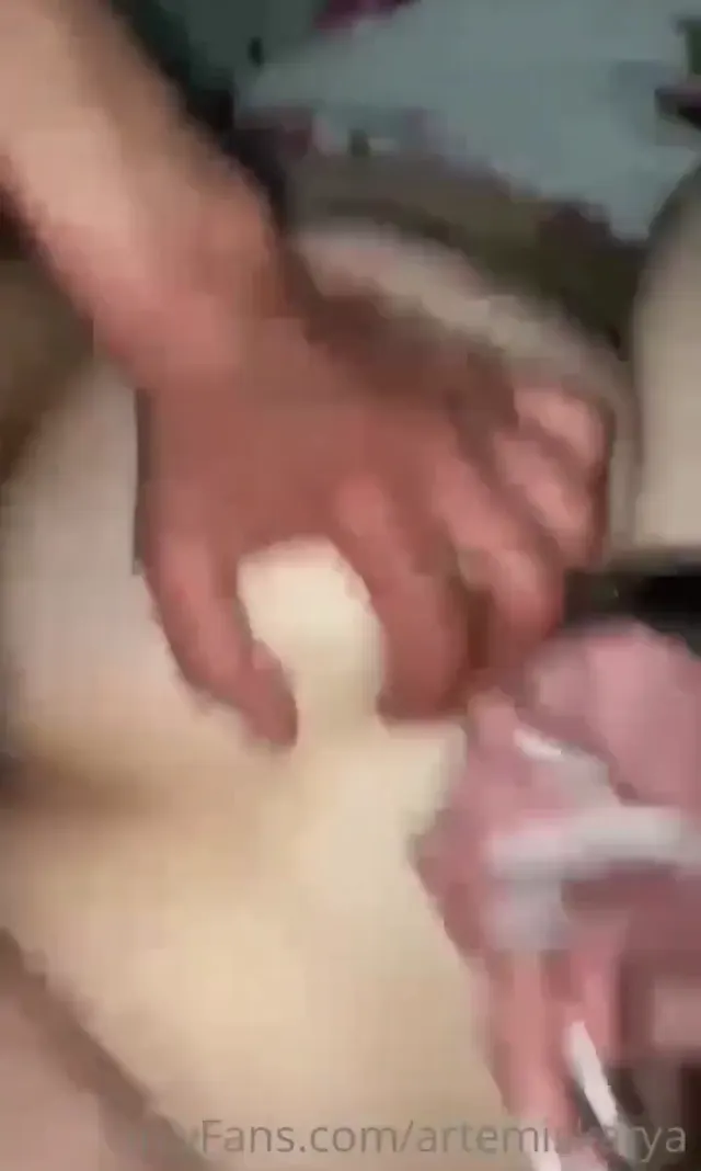 Artemis Karya Porno Sikiş sakso videolarını seyret — Mobil Porno · sahne 2