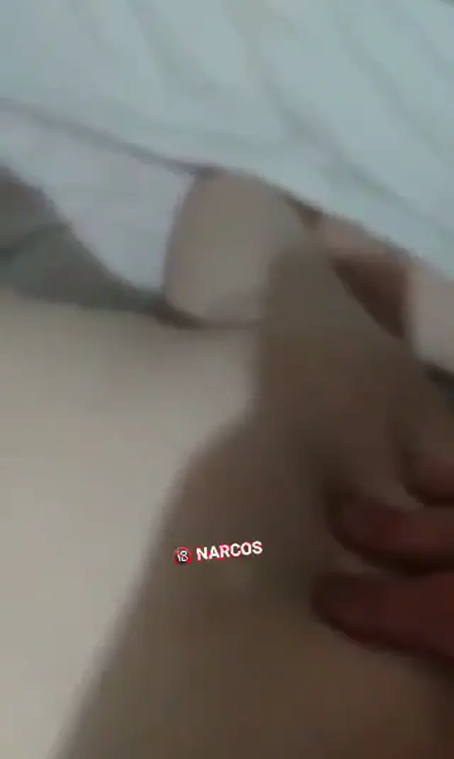 Sikiş video Ay Işığı parmaklarken tokmakçısı geldi geçirdi — Amatör Porno · sahne 3