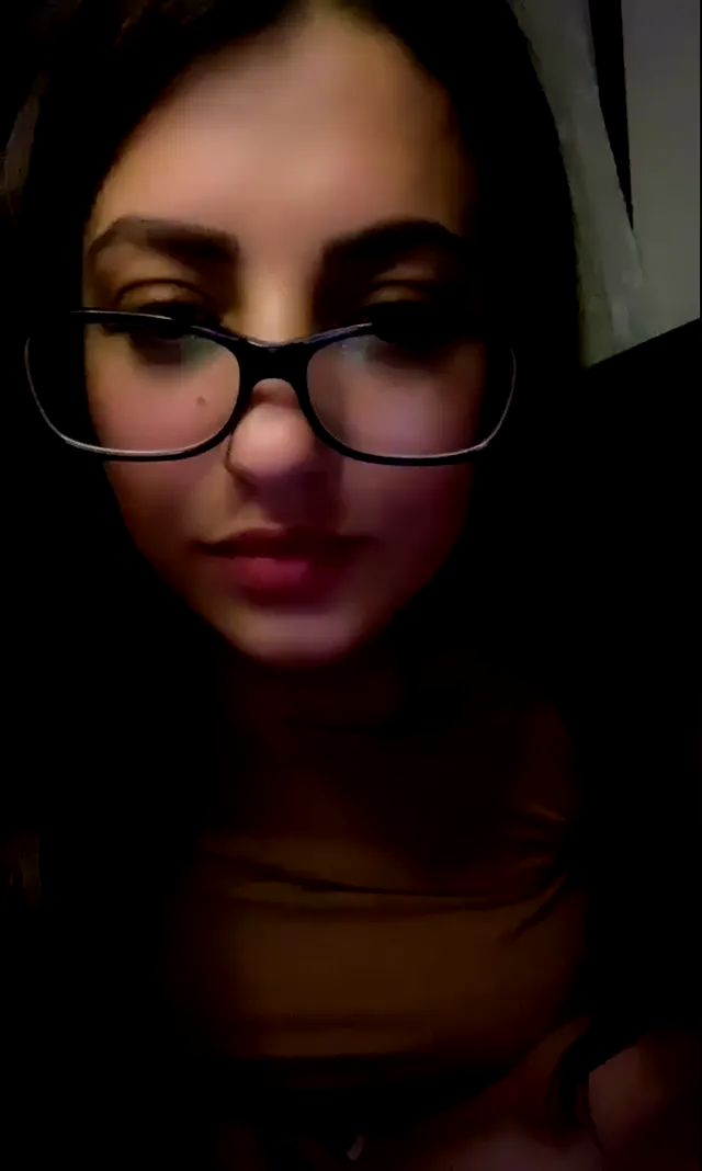 Aylin — Aylin · sahne 1