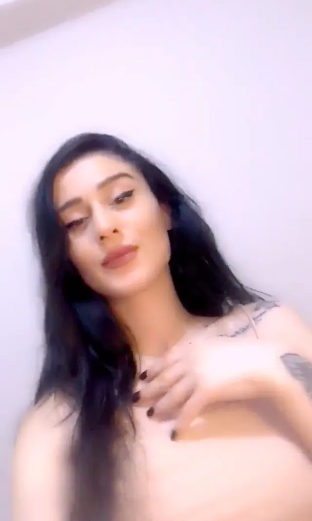 Bal Kız ifşa Seksi kızdan Tango yayını izle — Canlı Yayınlar · sahne 3