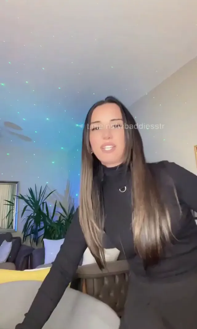 Bigo Bio ifşa Güzel hatunun canlı yayın videosu — Canlı Yayınlar · sahne 2