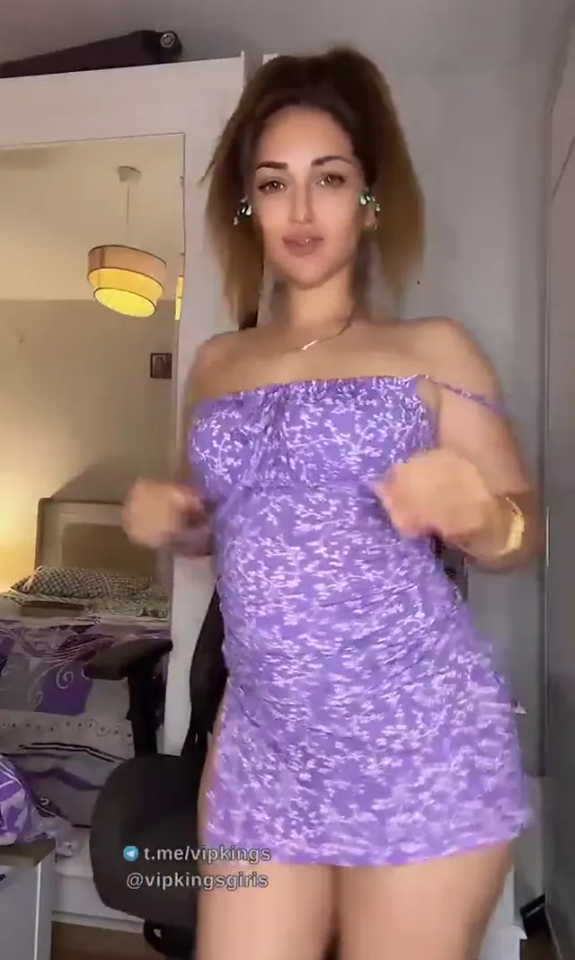 Bigo Elisa ifşa Ateşli hatundan güzel video — Elisa — Canlı Yayınlar · sahne 1