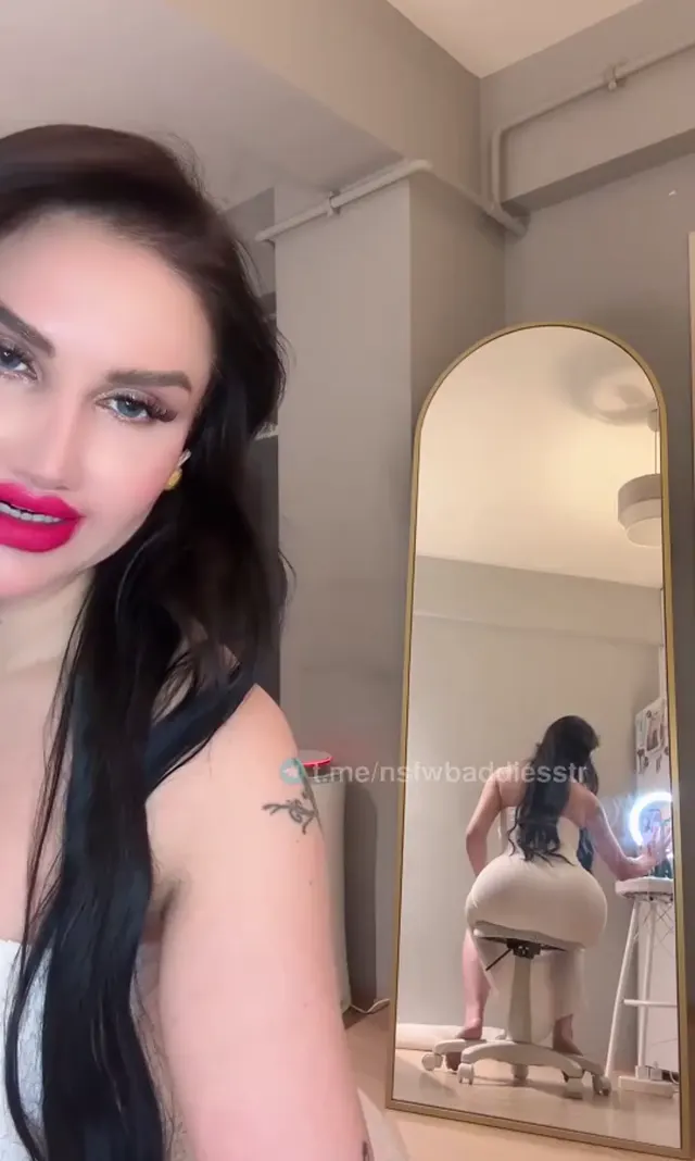 Gizemsu — Bigo Gizemsu ifşa Kocaman götüyle canlı yayında · sahne 3
