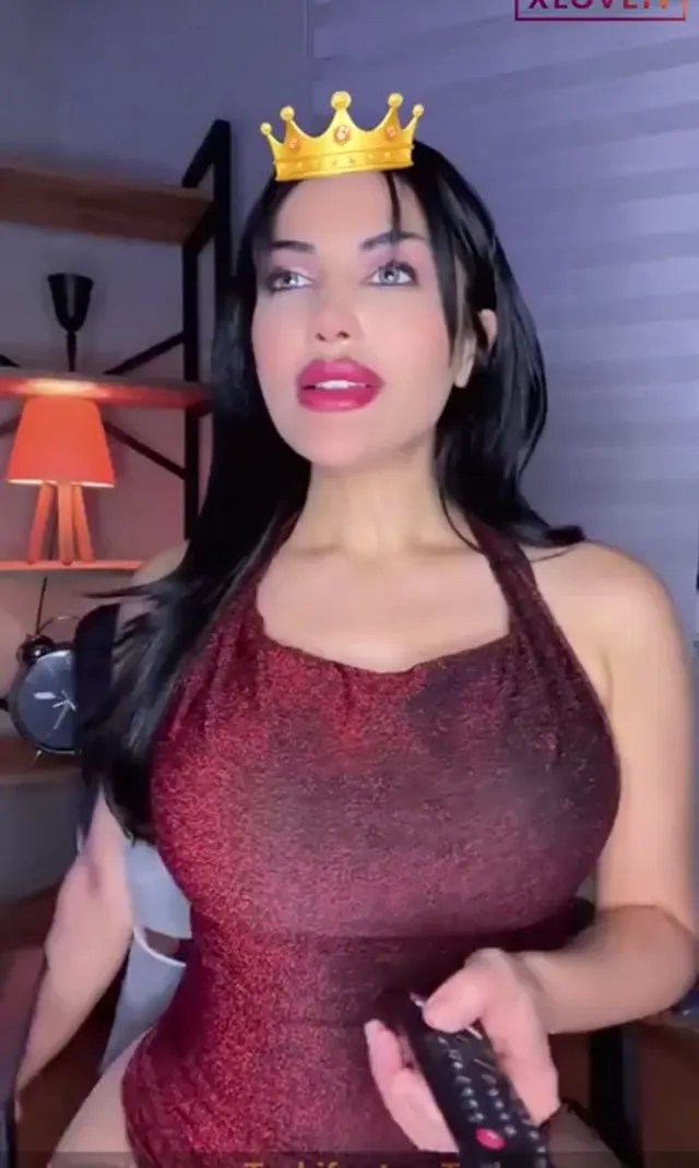 Bigo Kleopatra ifşa Seksi olgundan uzun yayın — Canlı Yayınlar · sahne 1