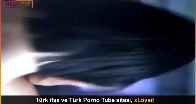 Daha sert sik diye haykırıyor — Amatör Porno · sahne 2