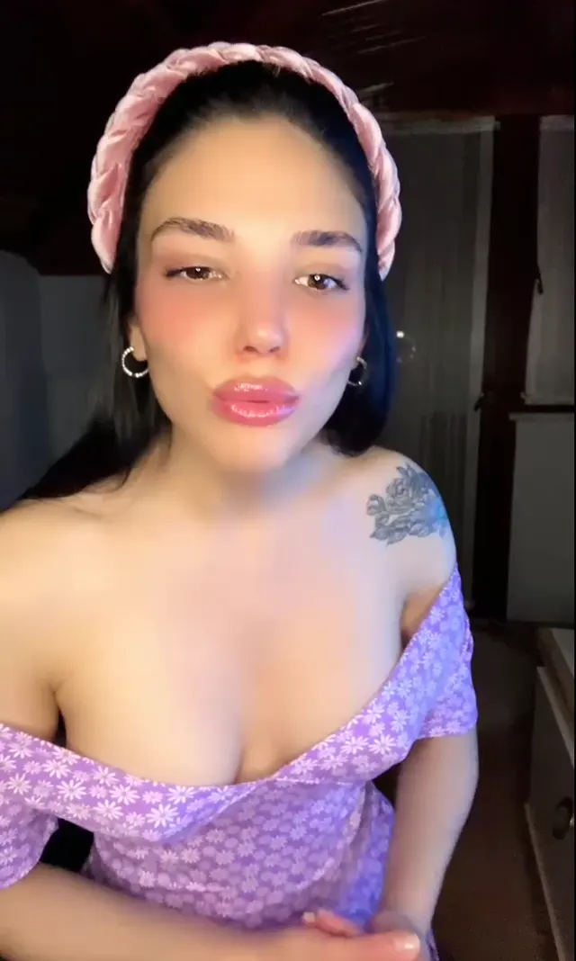 Ecem — Ecem · sahne 3