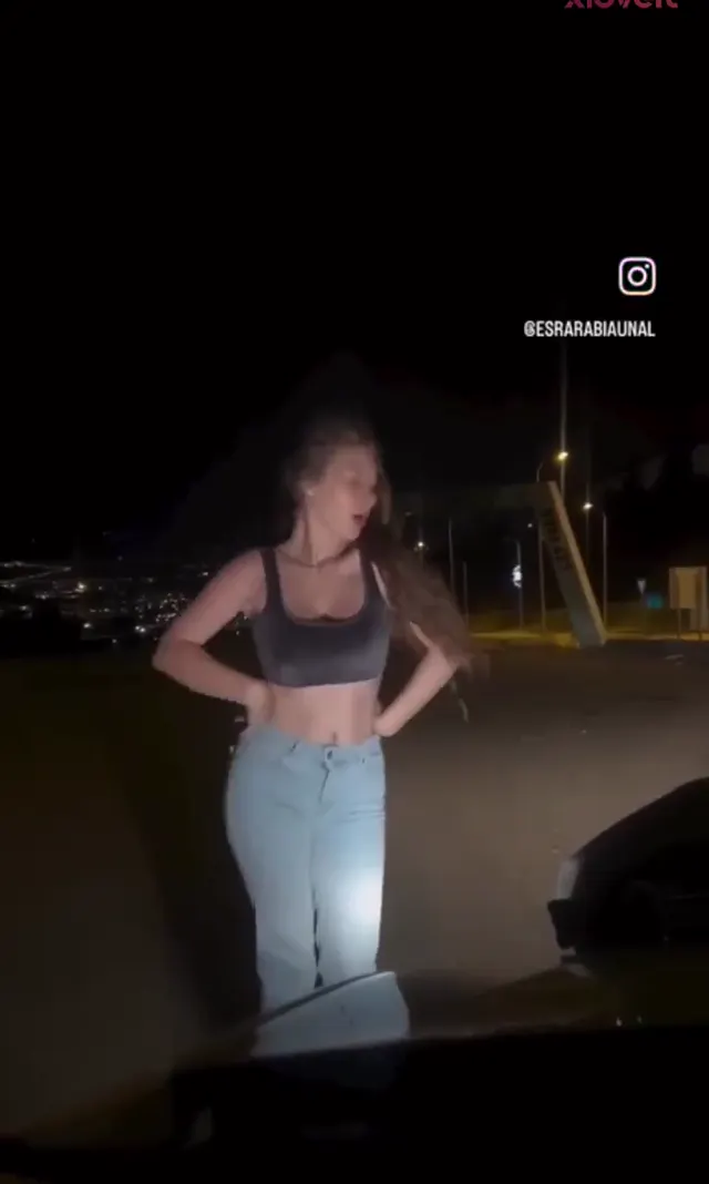 Esra Rabia Ünal ifşa Fenomen kızın paylaşımlarından video — Esra Rabia Ünal — Türk ifşa · sahne 3