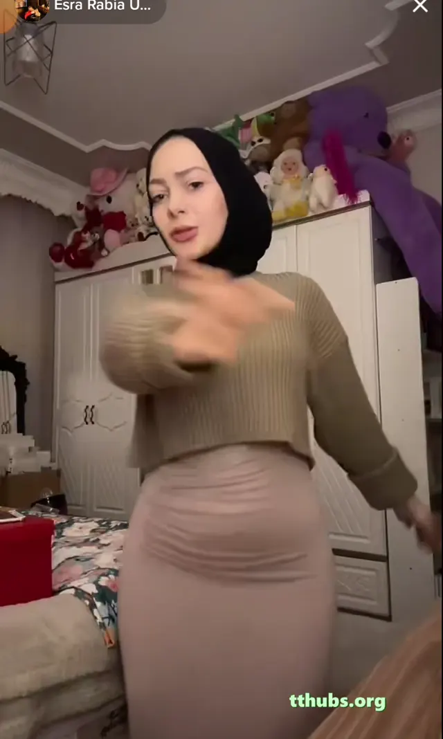 Esrarabiaünal — Esra Rabia Ünal — Türk ifşa · sahne 2