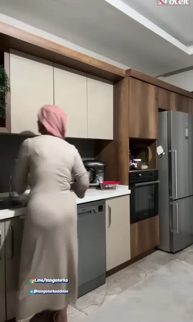 Fatma ile Her Telden Canlı yayın videosu Vol 4 — Fatma ile Her Telden — Canlı Yayınlar · sahne 2