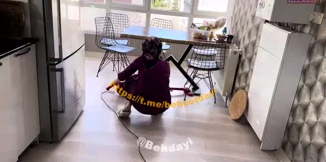 Fatmayla hertelden ifşa Mutfağın yerlerini sildi — Fatma ile Her Telden — Bedava Porno · sahne 2