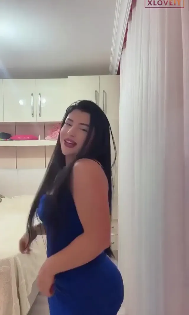 Gözde Akgün — Gözde Akgün ifşa instagram videoları seyret · sahne 1