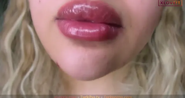 Hot ASMR Sinem — Hot ASMR Sinem Karahan Taşakların beni çıldırtıyor · sahne 3
