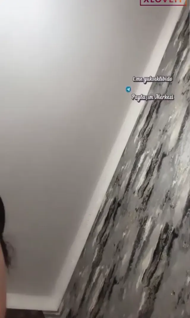 irem Selin ifşa 2 kuduruk kızın nude yayını — Canlı Yayınlar · sahne 2