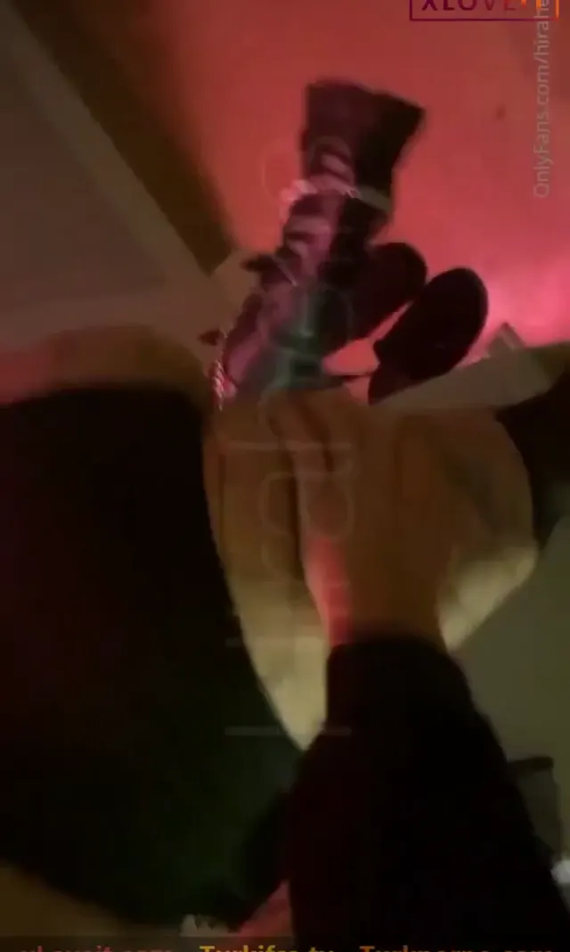 Konulu Porno Film HiraHelis sokakta tanıştığı adamın evine gitti — Hira Helis — Konulu Porno · sahne 2