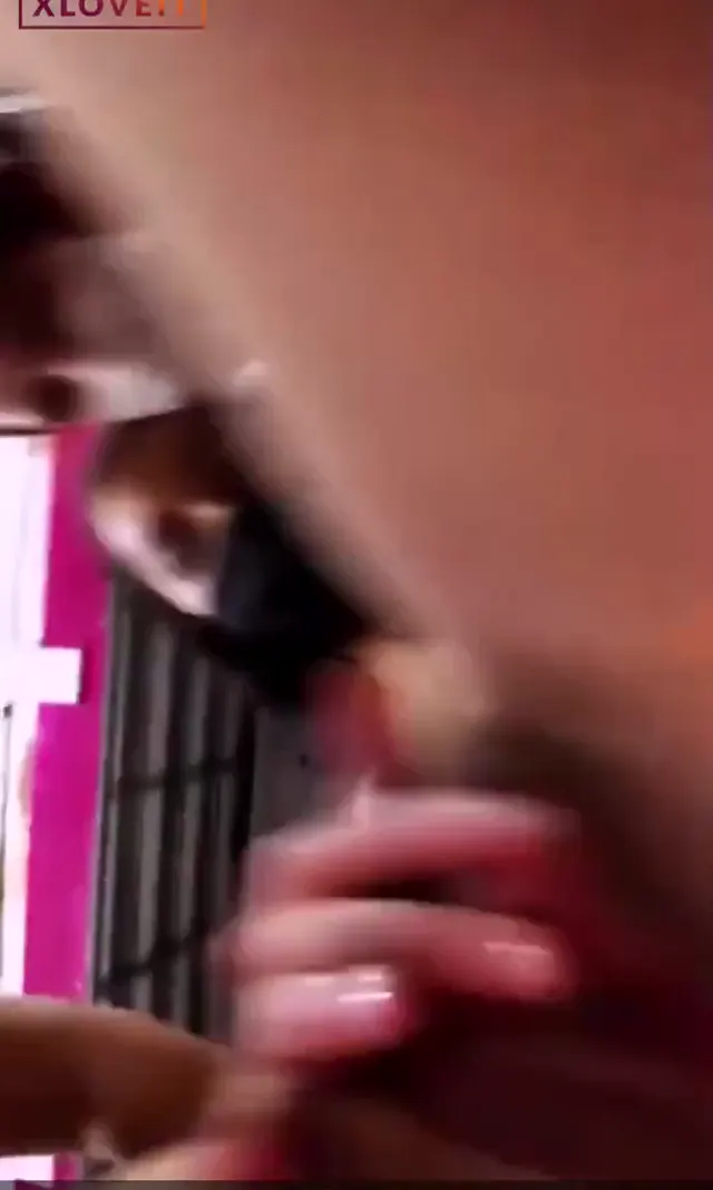 KYK Yurt ifşa Amcık Meme 3 kız soyundu — Canlı Yayınlar · sahne 2