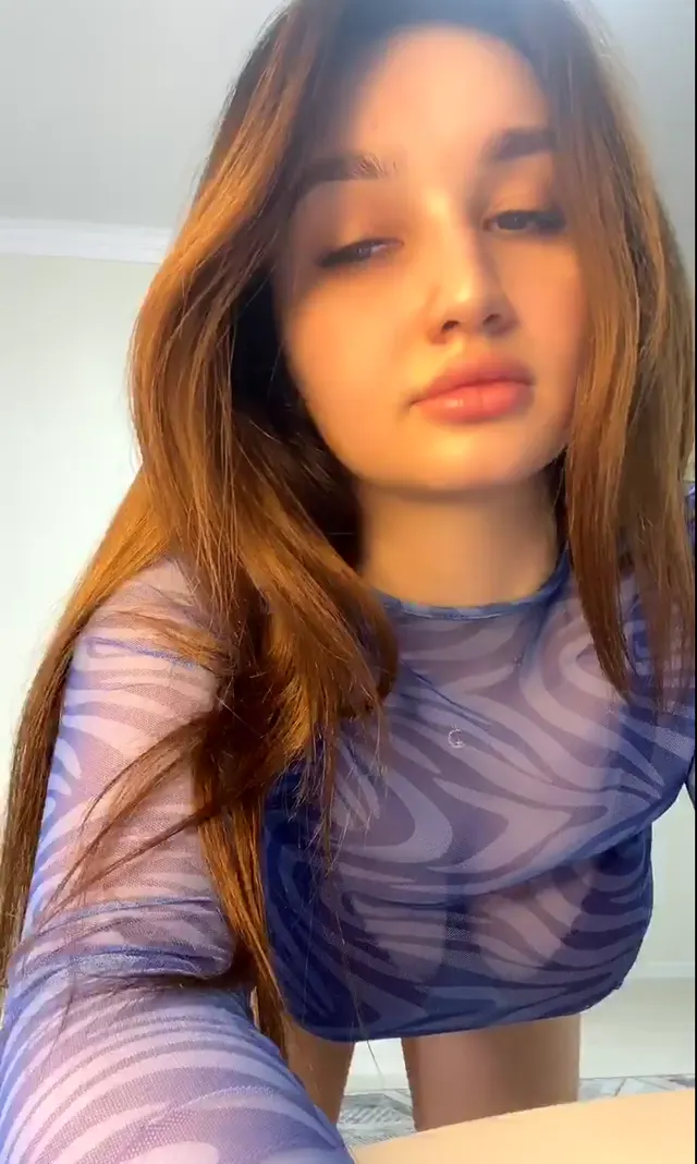 Leyla Genel — Leyla Genel+Özel · sahne 3