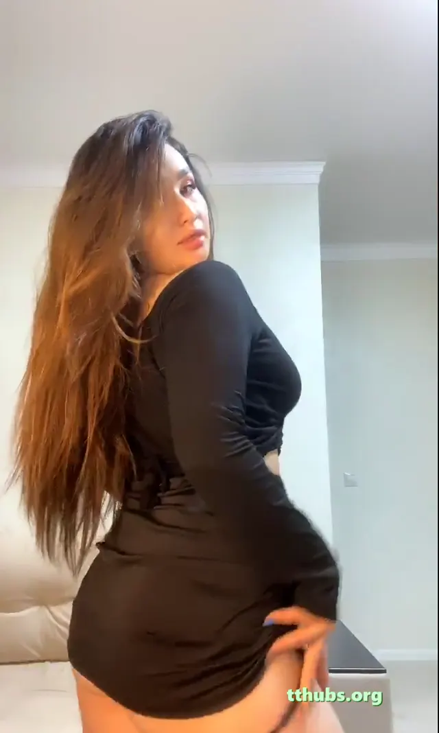 Leyla Özel — Leyla — Türk ifşa · sahne 2