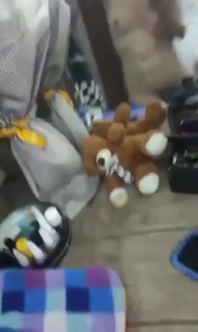 Lezbiyen kızlar canlı yayında 1 saat parmakladı — Canlı Yayınlar · sahne 1