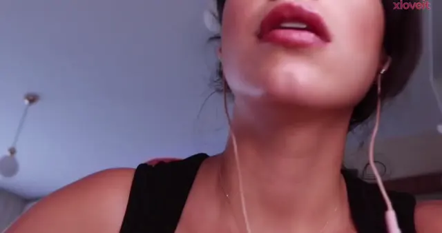 Mehtap Ziyagil ifşa Türk ASMR Part 1 — Mehtap Ziyagil — Canlı Yayınlar · sahne 2