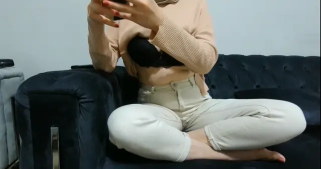 Meliskayaa Türbanlı - ( Stripchat) — Meliskayaa Türbanlı — Türk ifşa · sahne 1