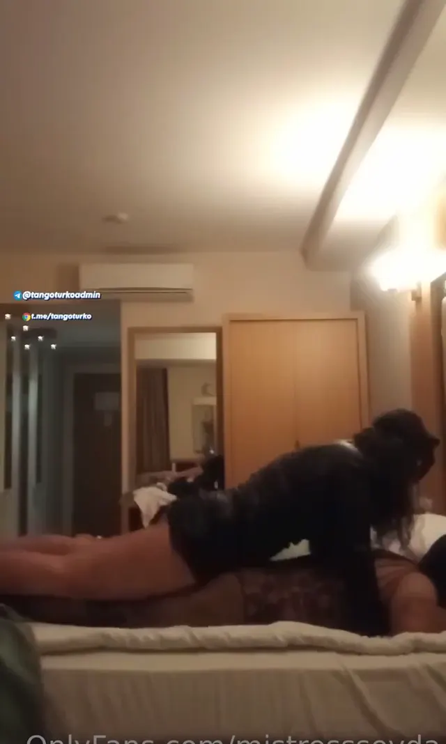 Mistress Sevda — Mistress Sevda ifşa – Türk sahibe köle videoları Vol 4 · sahne 2