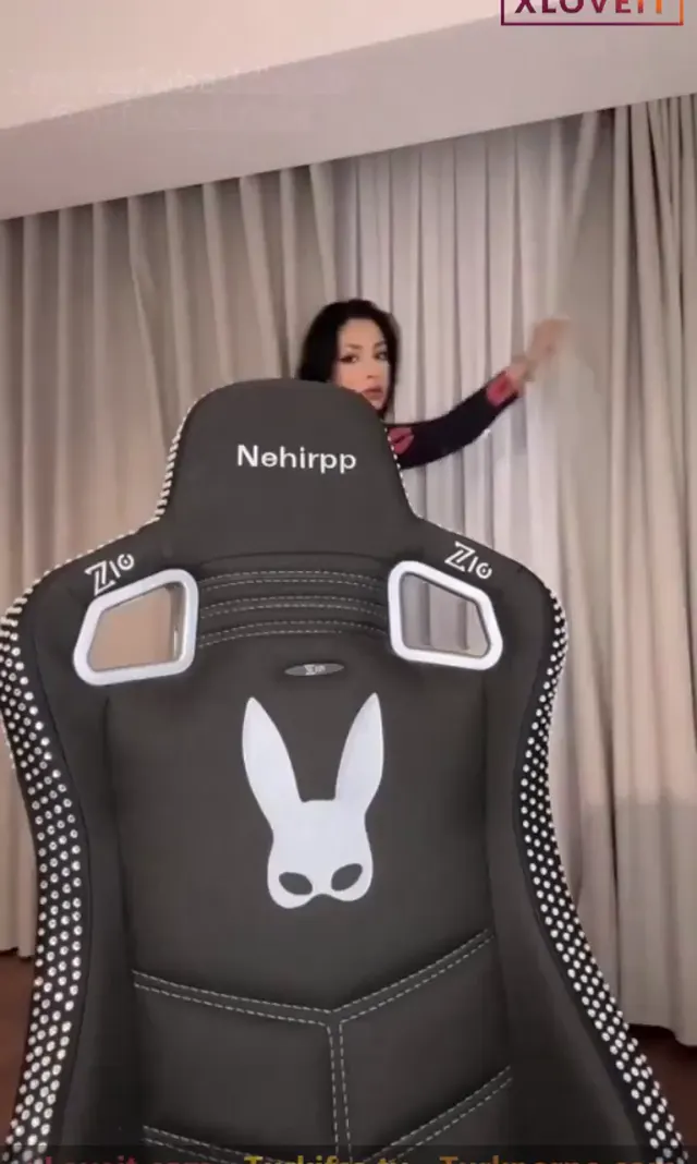 NehirPP ifşa Fenna hatunun canlı dansını seyret — Nehirpp — Canlı Yayınlar · sahne 1