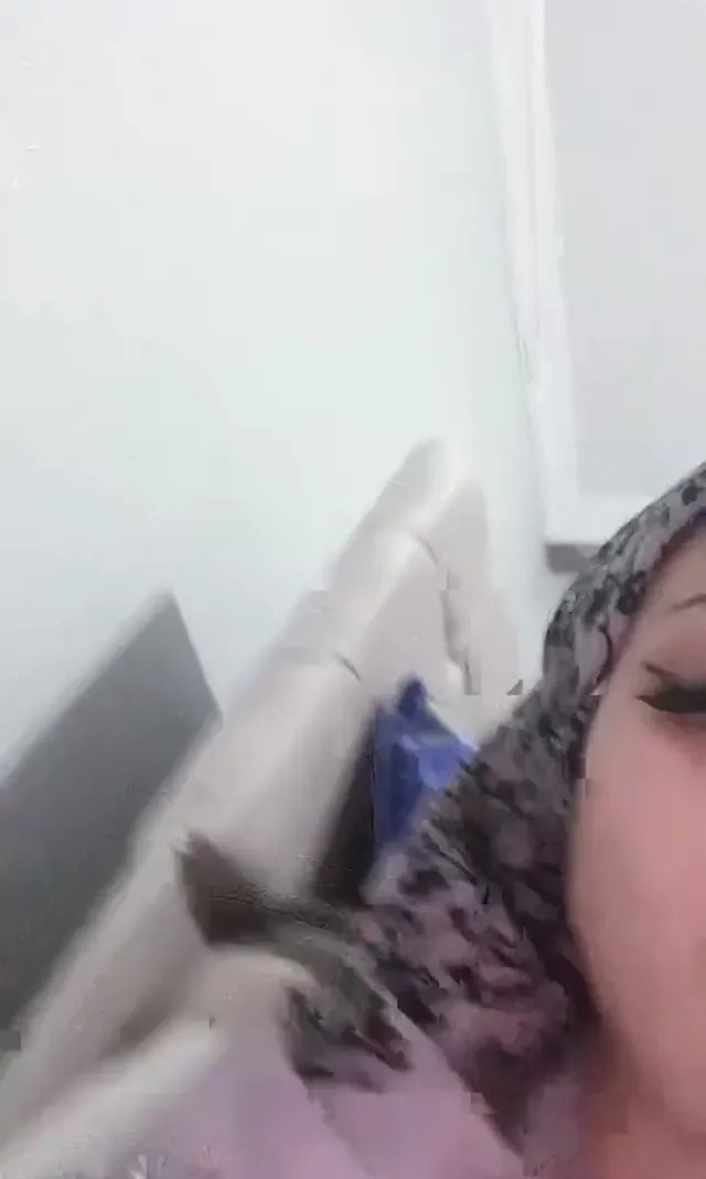 Ponçik Özlem ifşa Türbanlı yayın Part 4 — Ponçik Özlem — Canlı Yayınlar · sahne 3