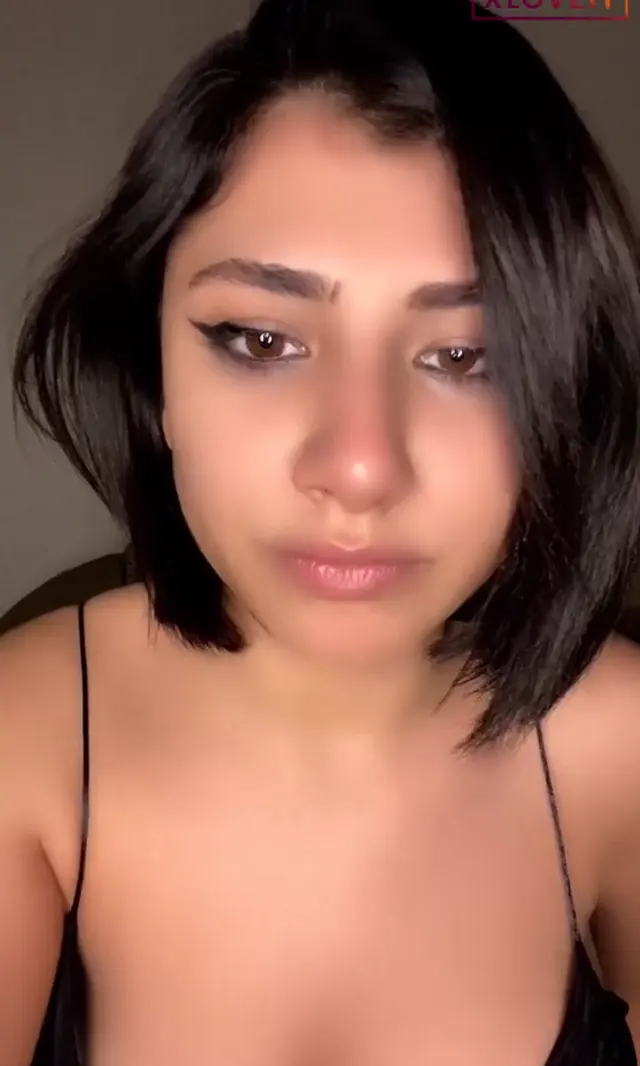 Rana ifşa Esmer hatundan sexy yayın seyret — Rana — Canlı Yayınlar · sahne 1