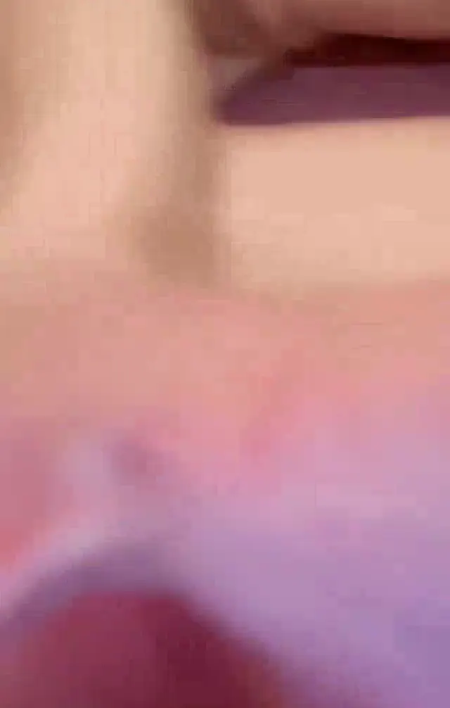 S2mle100lesh — S2mle100lesh ifşa memelerine dil atıp amcık gösterdi · sahne 1