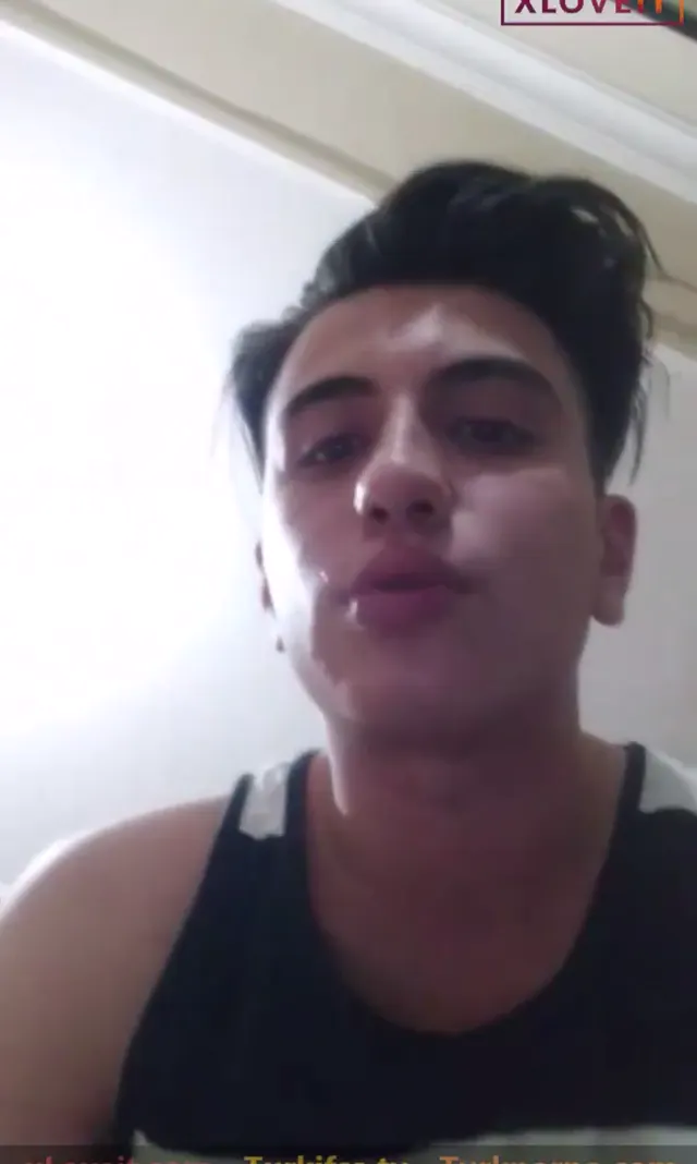 Sakso seyret Türk üniversiteli çift Merve Batu porno — Seyret — Amatör Porno · sahne 1