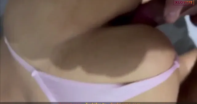 Sikiş izle Saksoyu kısa tutup sağlam sikilmek için harika domaldı — Selin Sudegül — Konulu Porno · sahne 2