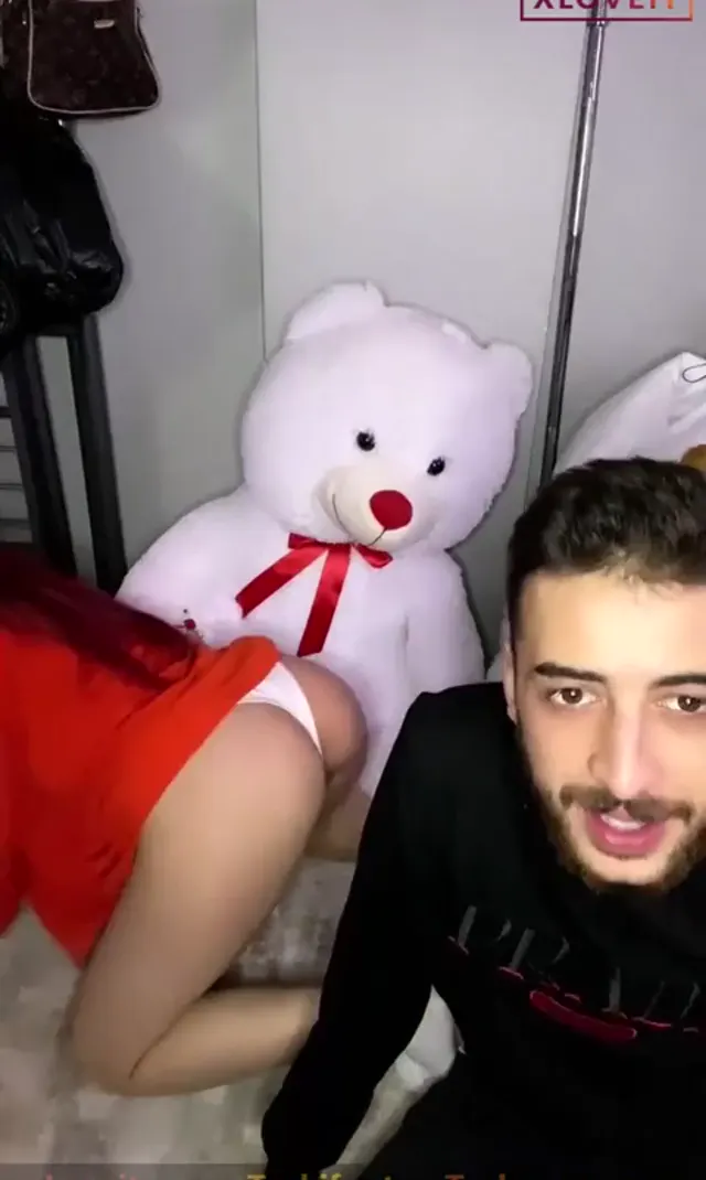 Sinsirella ifşa Manitasıyla nude yayın yaptı — Sinsirella — Canlı Yayınlar · sahne 3