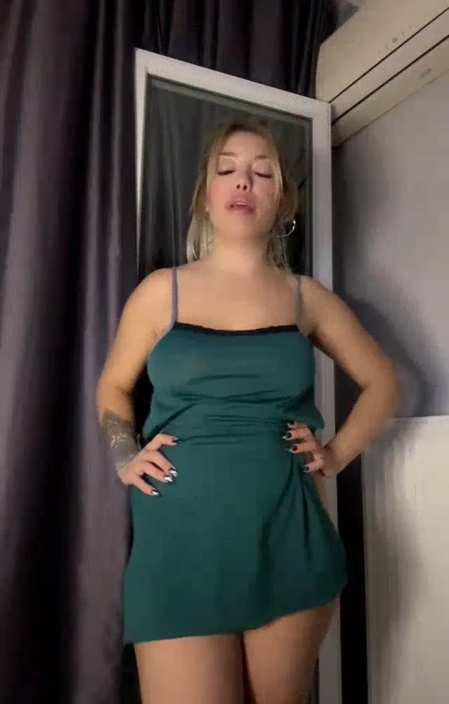 Tango Açelya ifşa gemi kazanı gibi kalçasını sergiledi — Açelya — Bedava Porno · sahne 1