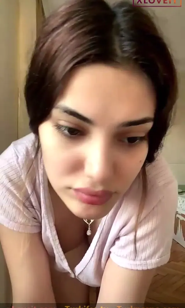 Tango Aden ifşa nude tangalı yayın videosu seyret — Tango Aden — Canlı Yayınlar · sahne 2