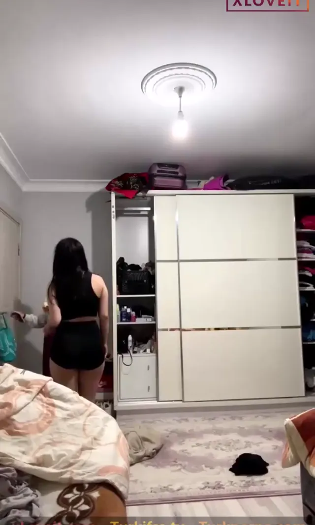 Tango Asen ifşa Minit etekli canlı yayın videosunu seyret — Tango Asen — Canlı Yayınlar · sahne 1