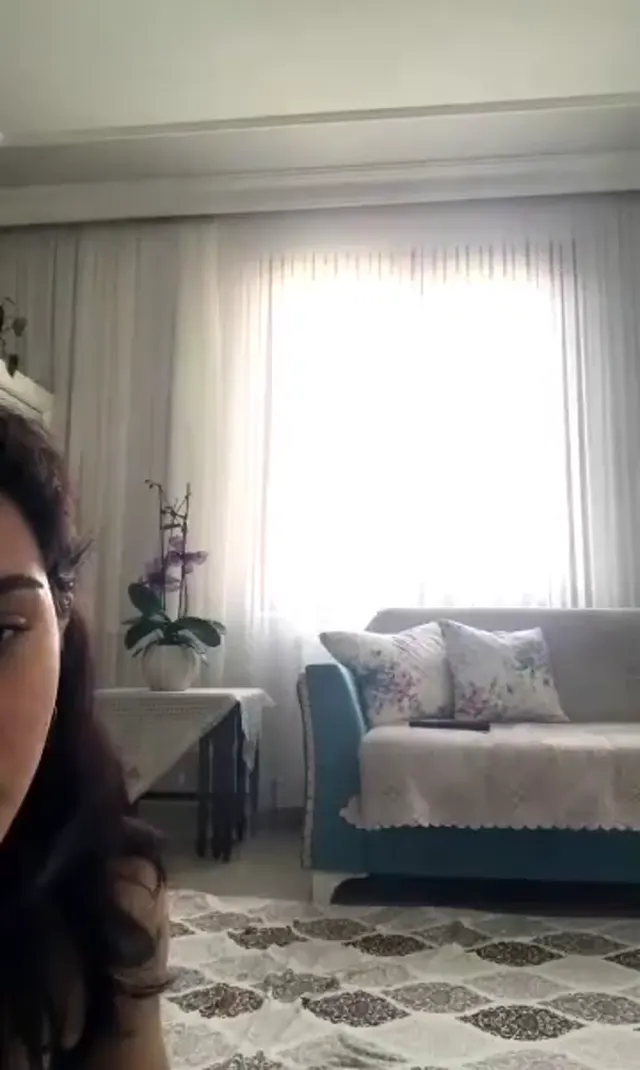 Tango Betül — Tango Betül ifşa 2 kanka evde tek başına · sahne 3