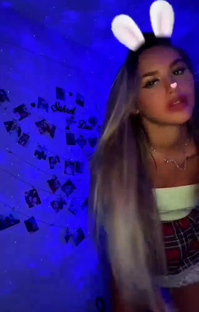 Tango Deniz ifşa Cool olmaya çalışan hatunun yayını — Tango Deniz — Bedava Porno · sahne 1