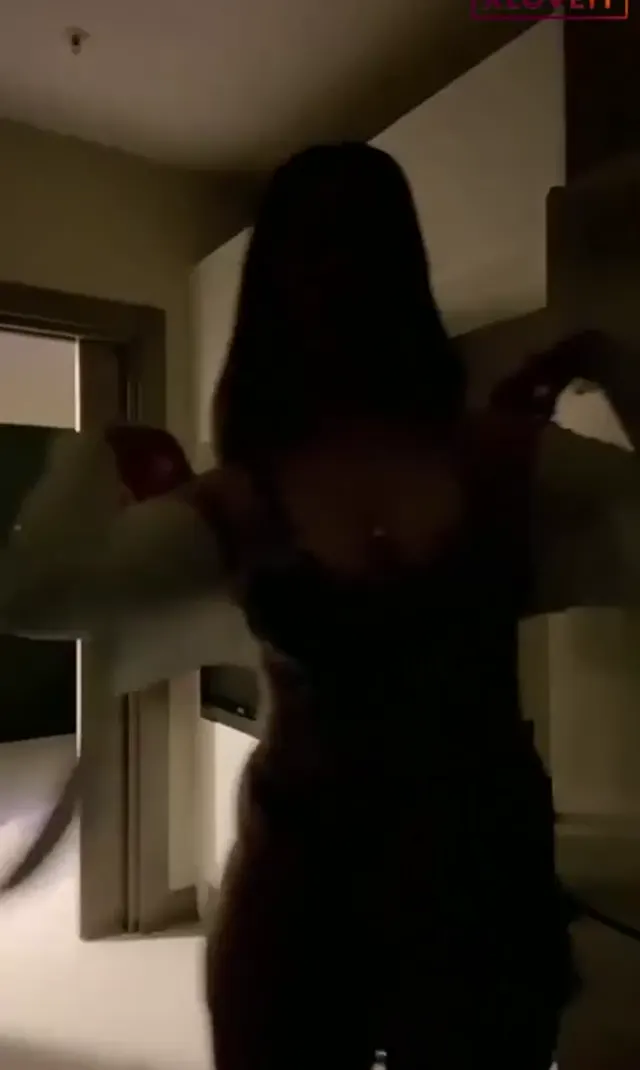 Tango Duru ifşa At gibi hatundan yayın seyret — Tango Duru — Canlı Yayınlar · sahne 1
