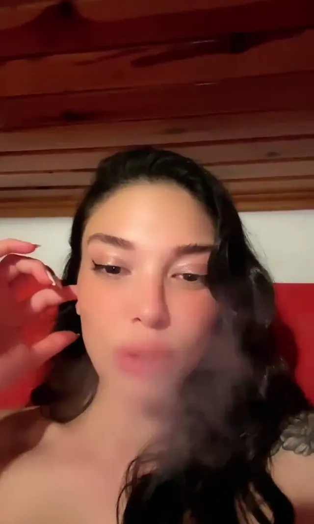Tango Eco Ecem ifşa Normal yayın videosunu seyret — Tango Eco Ecem — Canlı Yayınlar · sahne 3