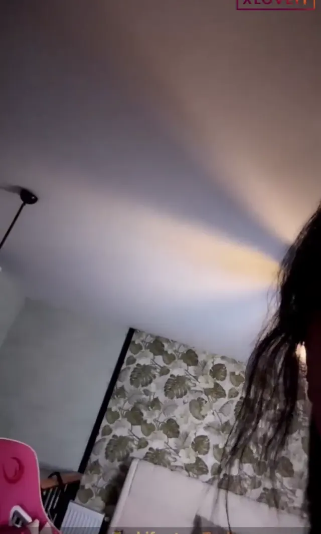 Tango Sıla ifşa Seksi kızın canlı yayını — Aşkolandın Sıla — Canlı Yayınlar · sahne 1