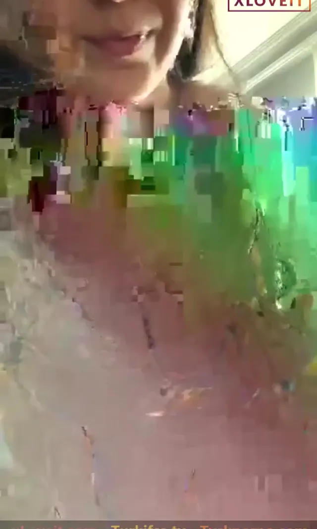 Tango Toprak ifşa Tatlış kızdan yayın seyret — Yaprak Toprak — Canlı Yayınlar · sahne 3