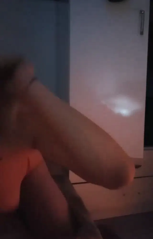 Tango Zuzu ifşa Canlı yayında sırayla soyundu — Tango Zuzu — Bedava Porno · sahne 3