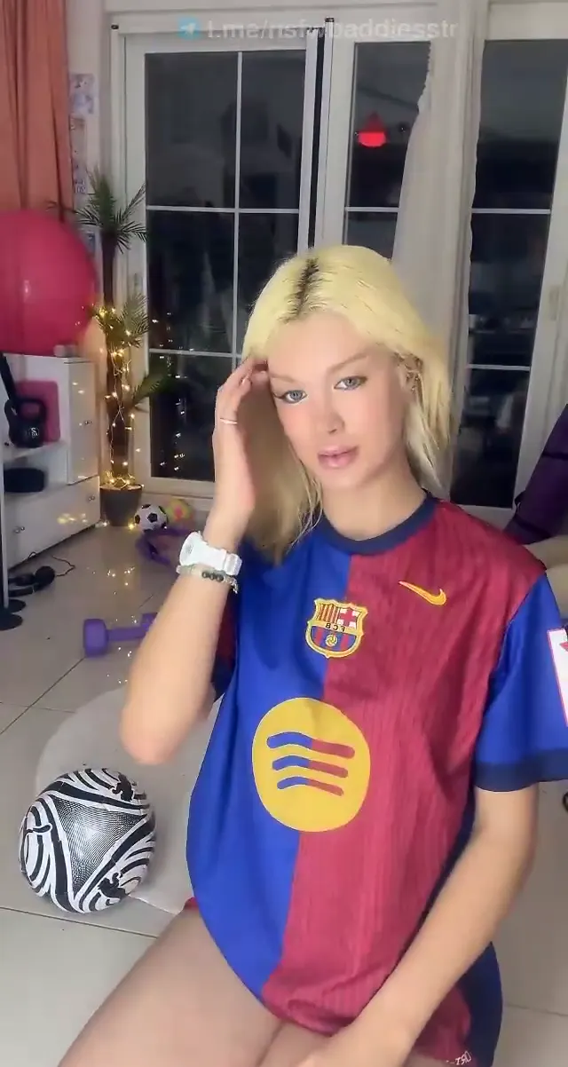 Tiktok MissHoca ifşa – Yayın videosu Vol 10 — MissHoca — Canlı Yayınlar · sahne 1