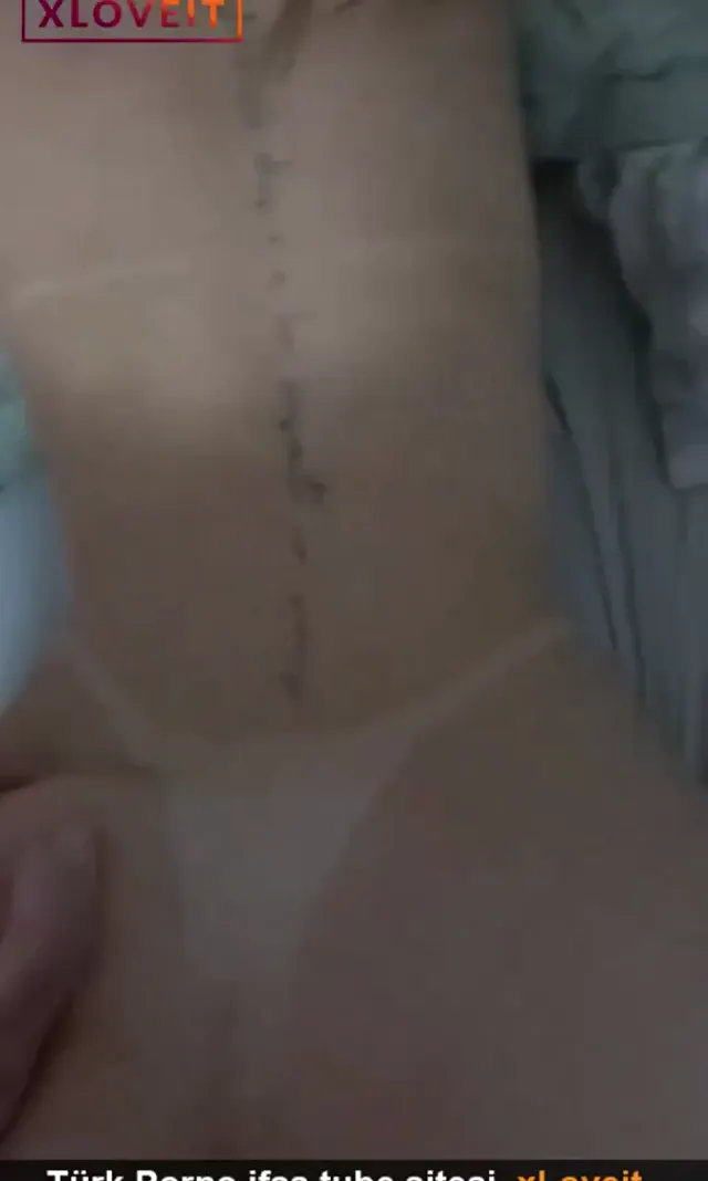 Trans — Trans porno kızın amını yalayıp sikiyor · sahne 3