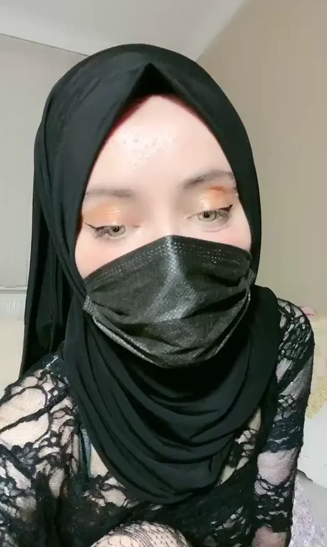 Türbanlı Boncuk ifşa Normal yayın videosu — Türbanlı Boncuk — Canlı Yayınlar · sahne 1
