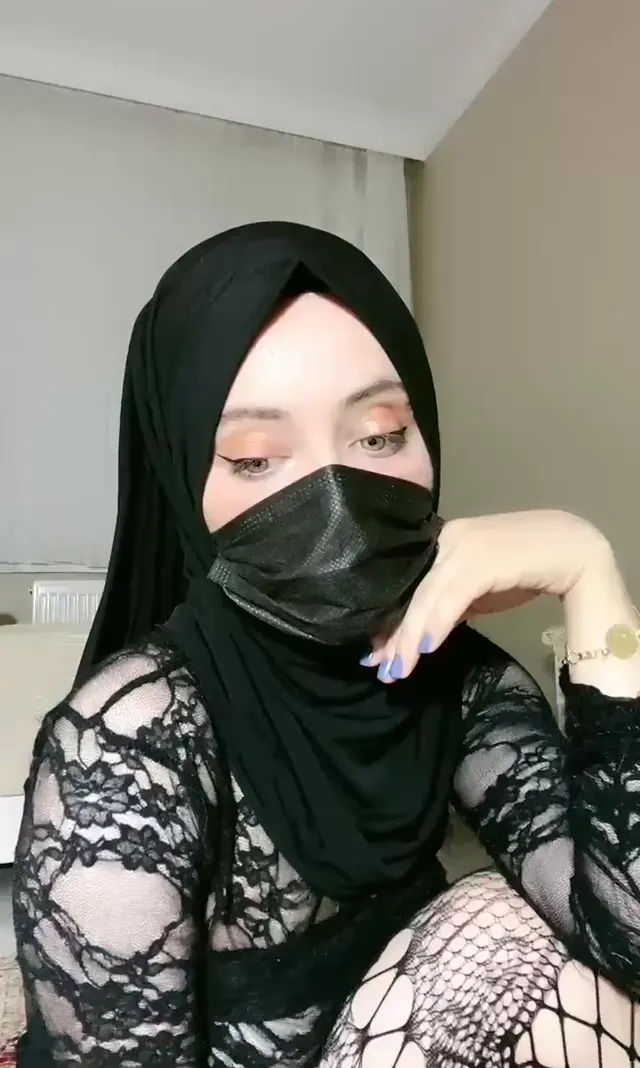 Türbanlı Boncuk ifşa Normal yayın videosu — Türbanlı Boncuk — Canlı Yayınlar · sahne 2