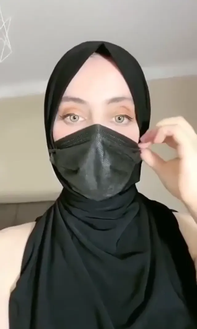 Türbanlı Boncuk ifşa Tango canlı seyret — Türbanlı Boncuk — Canlı Yayınlar · sahne 1