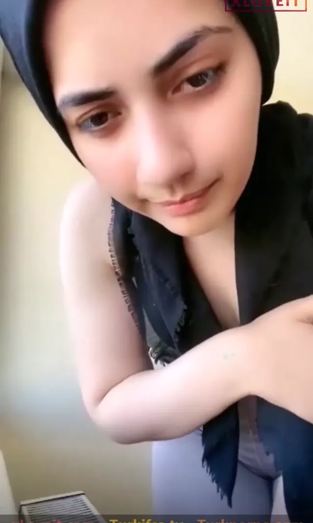 Türbanlı Donat ifşa Amcığı taytını yırttı yırtacak — Türbanlı Donat — Bedava Porno · sahne 1