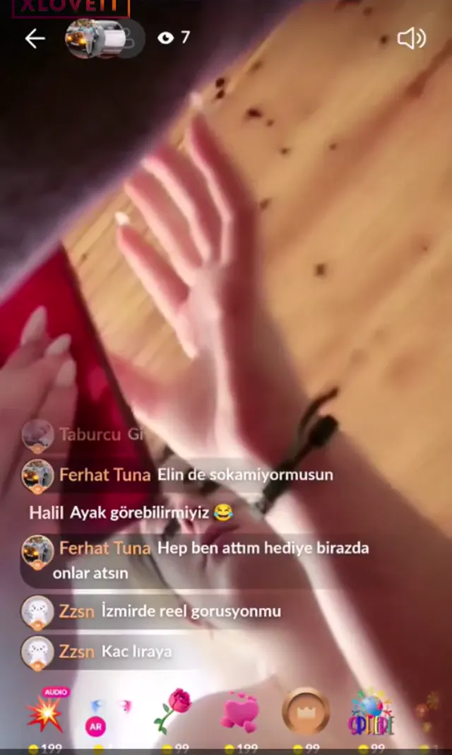 Türbanlı Eloşki ifşa nude Amının içini yirim — Eloşki — Canlı Yayınlar · sahne 3